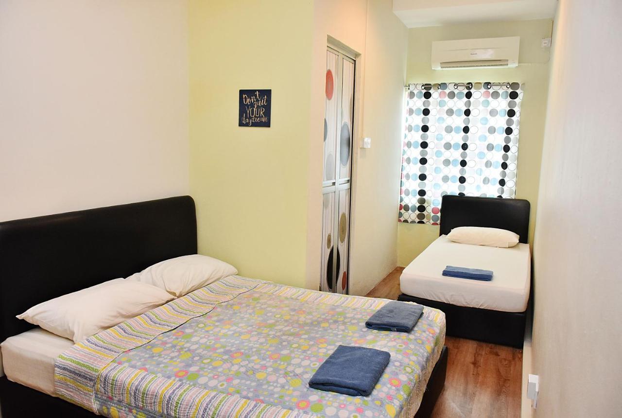 Harbourside Backpackers Hostel SDK Exterior foto